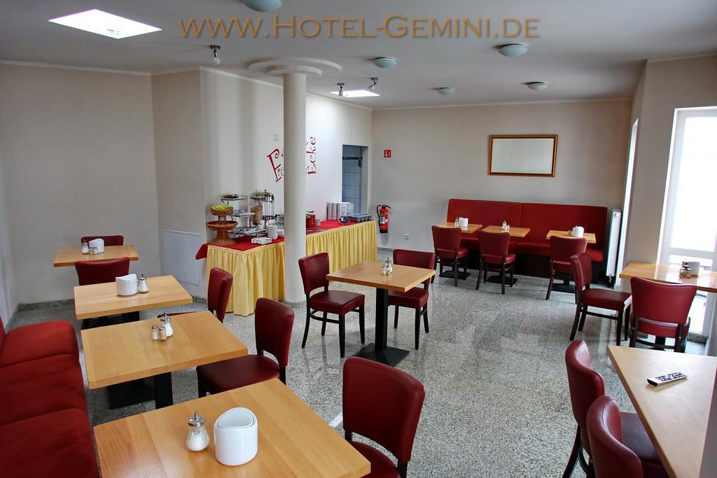 Hotel Gemini Дюссельдорф Экстерьер фото
